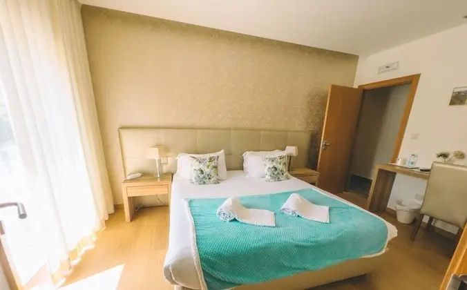 Superior Tek Büyük Yataklı Oda