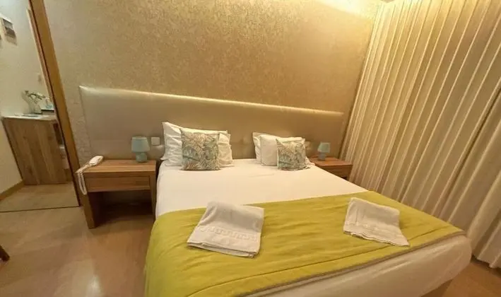 Superior Tek Büyük Yataklı Oda