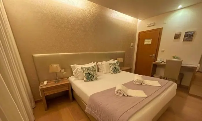 Superior Tek Büyük Yataklı Oda