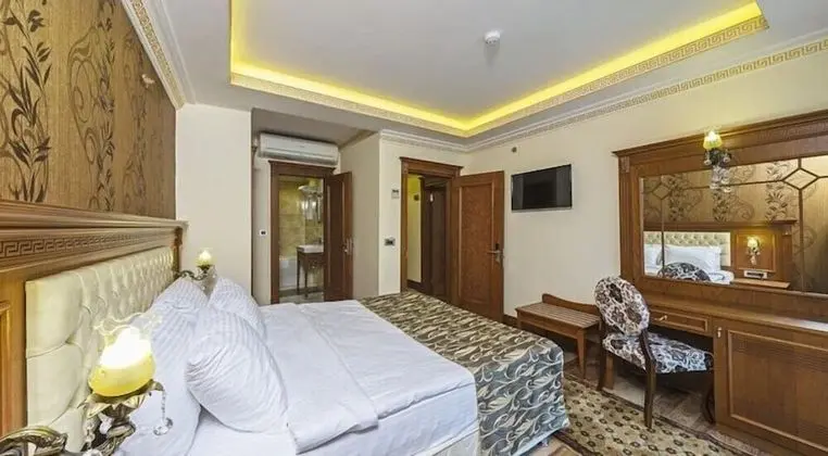 Deluxe Tek Büyük Yataklı Oda