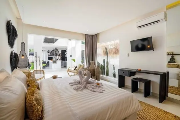 Basic Villa, Birden Çok Yatak