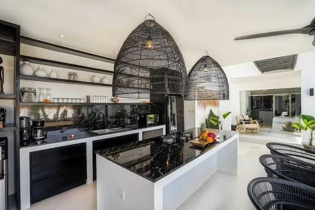 Basic Villa, Birden Çok Yatak