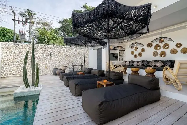 Basic Villa, Birden Çok Yatak