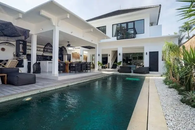 Basic Villa, Birden Çok Yatak