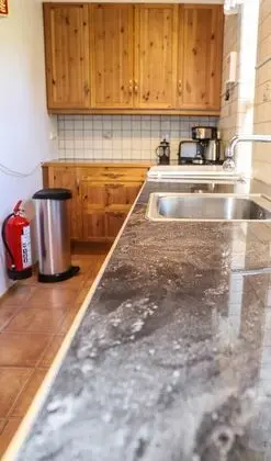 İki Ayrı Yataklı Oda, Ortak Banyo (Small)