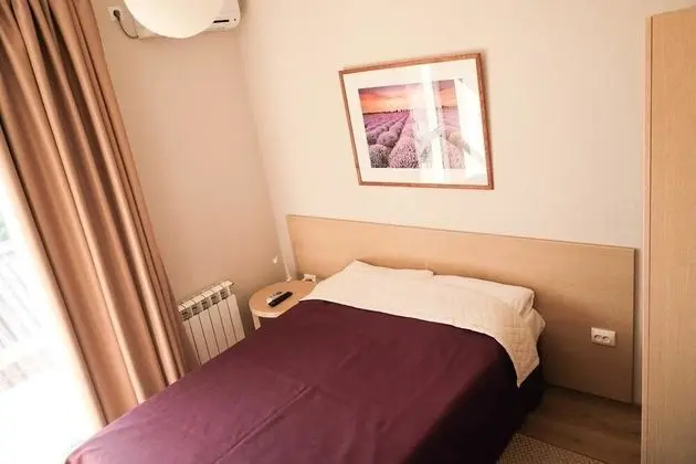 Tek Büyük Yataklı Oda, Balkon
