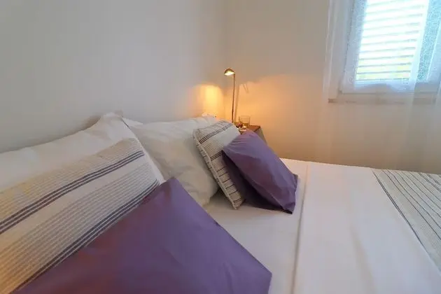 Villa (Five Bedroom Villa with Pool and Sea )