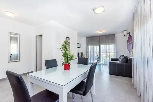 Comfort Apart Daire, Balkon, Deniz Manzaralı