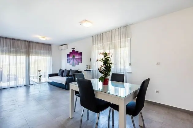 Comfort Apart Daire, Balkon, Deniz Manzaralı