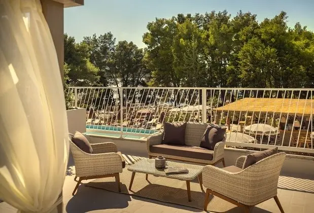 [PLACESROOM] for 4 with lounge terrace