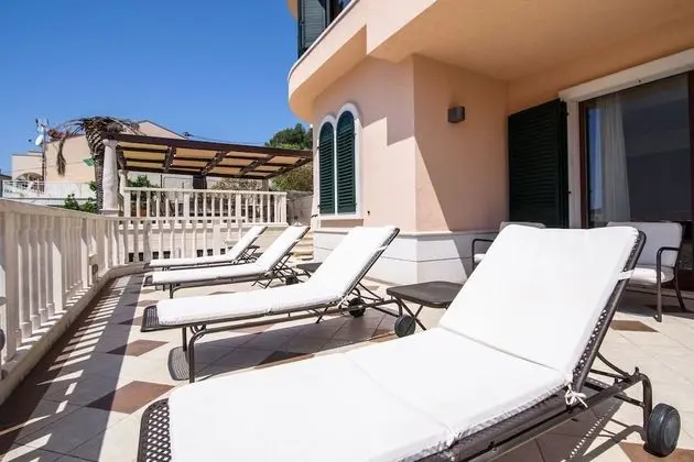 Stüdyo, Teras, Deniz Manzaralı