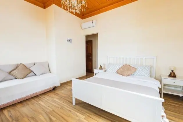 Standart Oda, Deniz Manzaralı, Giriş Katı