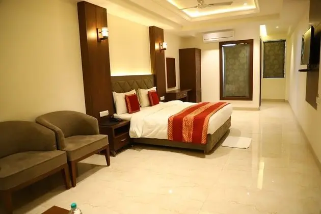 Suite Room
