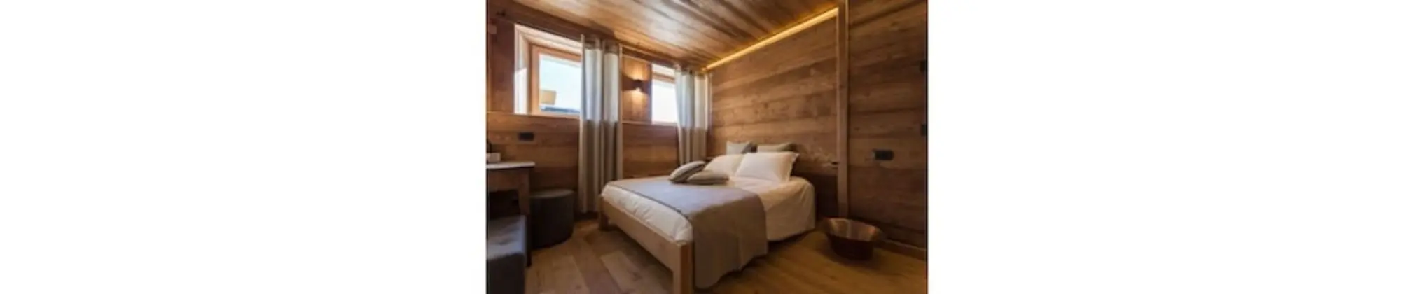 Tek Büyük Yataklı Oda, Dağ Manzaralı