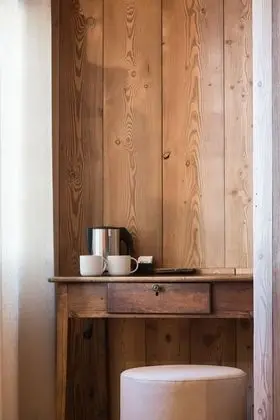 Tek Büyük Yataklı Oda, Dağ Manzaralı