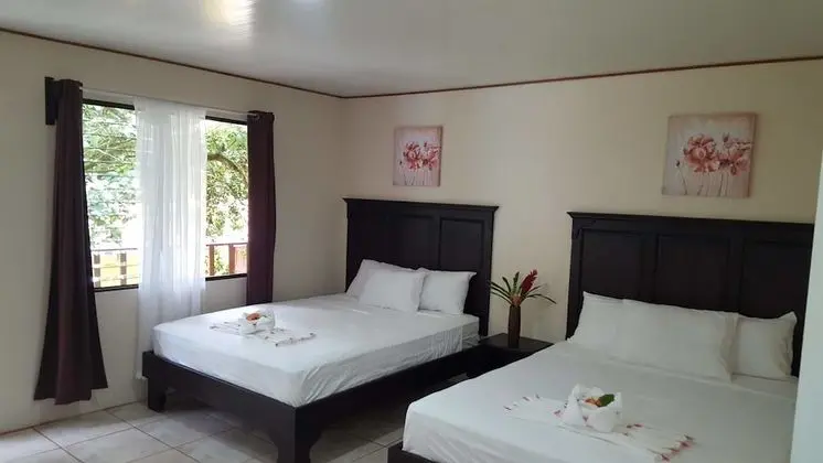 Garden View, 2 Queen Beds