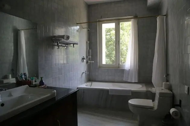 Junior Süit, 1 En Büyük (King) Boy Yatak, Bahçe Manzaralı
