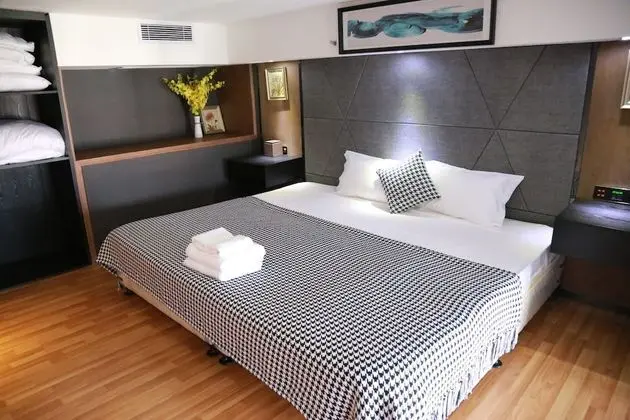 Deluxe Çatı Katı (Loft)
