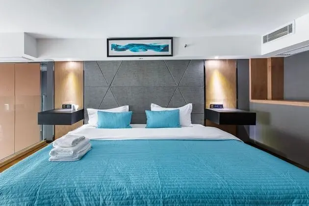 Deluxe Çatı Katı (Loft)