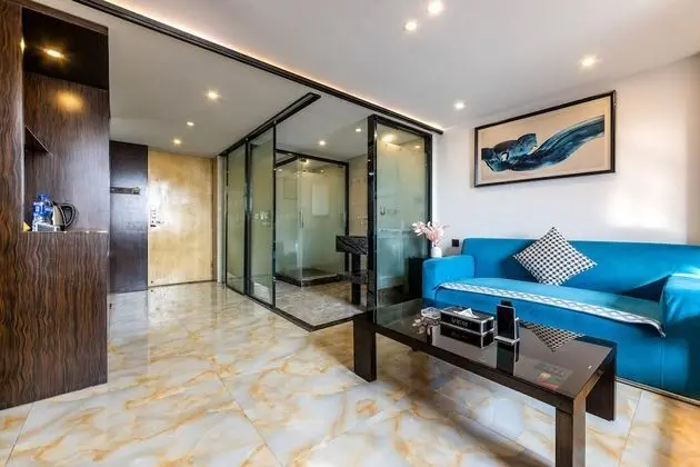 Deluxe Çatı Katı (Loft)