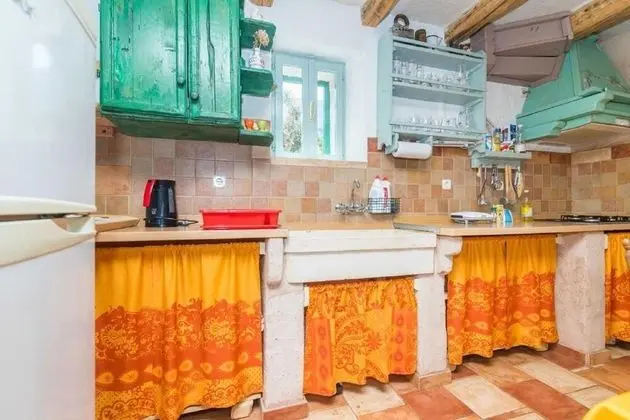 Kır Evi (Two Bedroom House with Terrace)