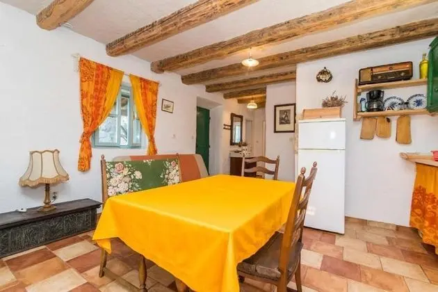 Kır Evi (Two Bedroom House with Terrace)