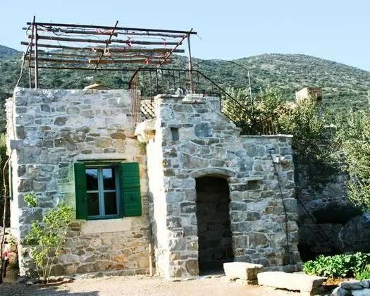 Kır Evi (Two Bedroom House with Terrace)