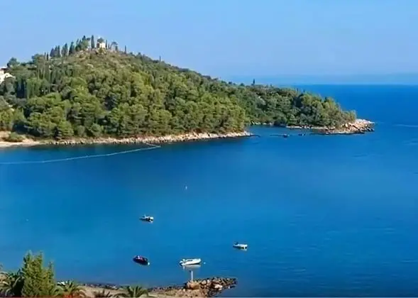 Kır Evi (Two Bedroom House with Terrace)