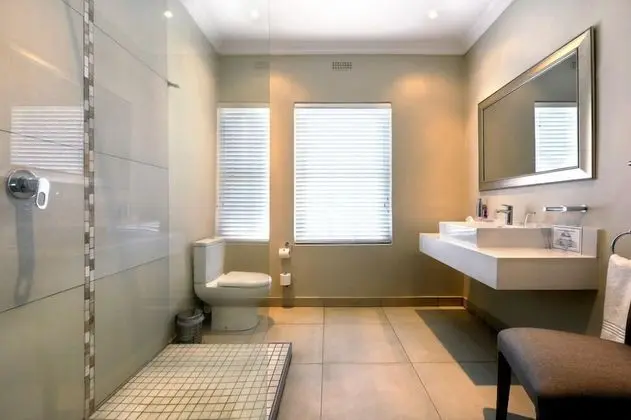 Tek Büyük Yataklı Oda (Manor Twin 8)