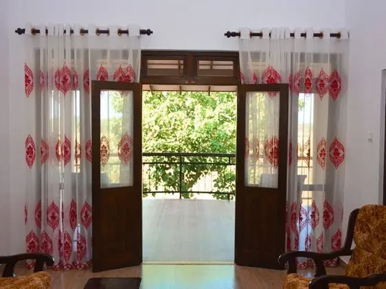 Luxury Tek Büyük Yataklı Oda, Karma Ranzalı Oda, Sigara İçilebilir, Şehir Manzaralı