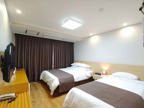 Deluxe İki Ayrı Yataklı Oda