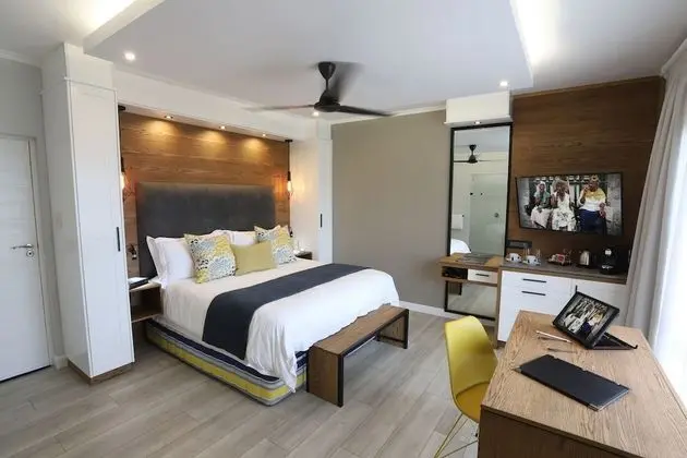 Suite 1