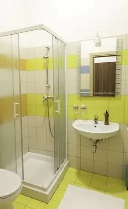 Tek Büyük Yataklı Oda (Cliff View)