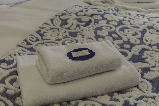 Tek Büyük Yataklı Oda (Sea View)