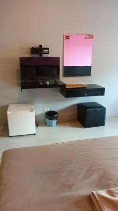 Family Tek Büyük Yataklı Oda