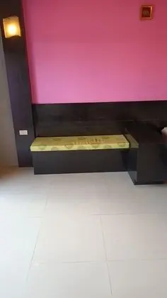 Family Tek Büyük Yataklı Oda
