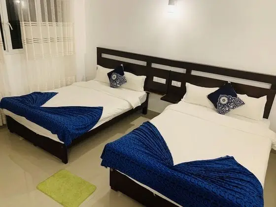 Basic Üç Kişilik Oda, Birden Çok Yatak