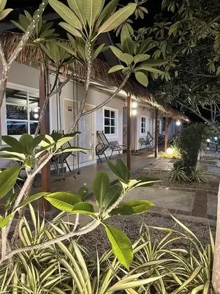 Family Oda, Bahçe Manzaralı