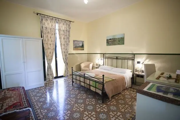 Üç Kişilik Oda, Balkon