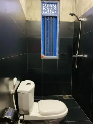 Basic Üç Kişilik Oda, 1 Yatak Odası, Sigara İçilebilir, Avlu Manzaralı