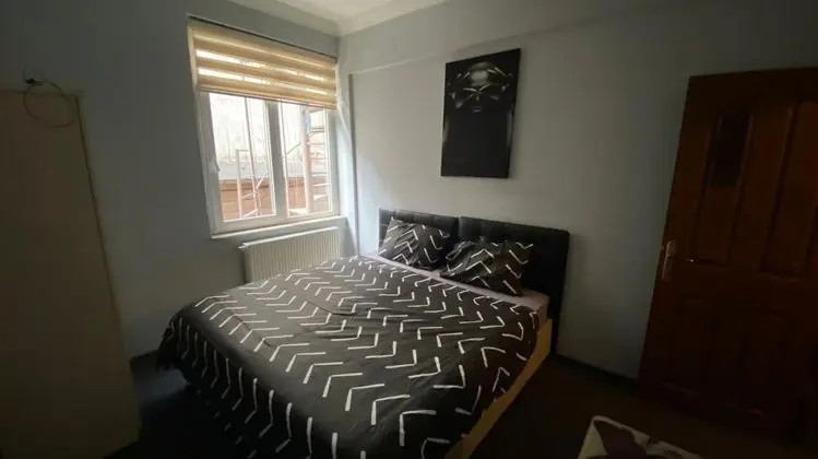 Aile Odası, Şehir Manzaralı