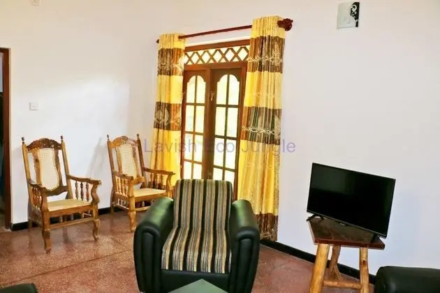 Standard Kır Evi