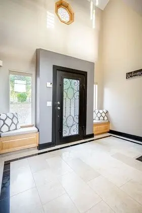 Ev, Birden Çok Yatak, Balkon