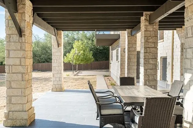 Ev, Birden Çok Yatak, Balkon
