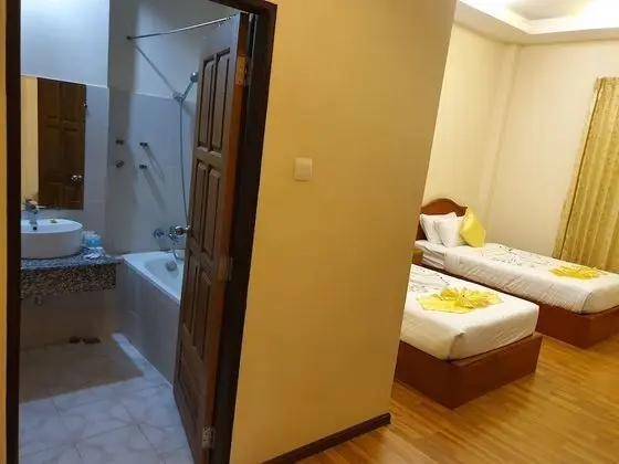 Standard Tek Büyük veya İki Ayrı Yataklı Oda