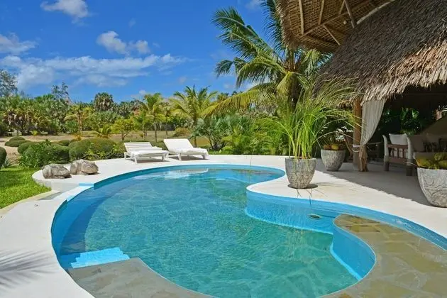 Luxury Villa, 4 Yatak Odası, Kişiye Özel Havuzlu, Okyanus Manzaralı (TEMBO)