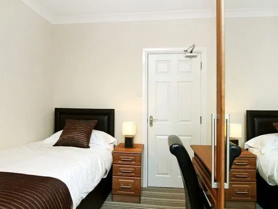 Deluxe Tek Kişilik Oda, Banyolu/Duşlu