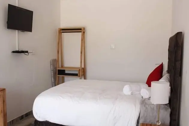Deluxe Tek Büyük Yataklı Oda (Lesotho)