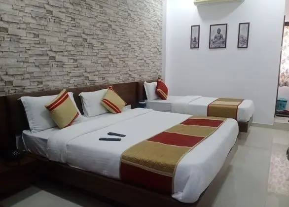 Deluxe Üç Kişilik Oda