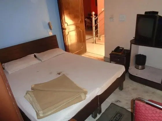 Deluxe Tek Büyük Yataklı Oda, Sigara İçilebilir, Balkon